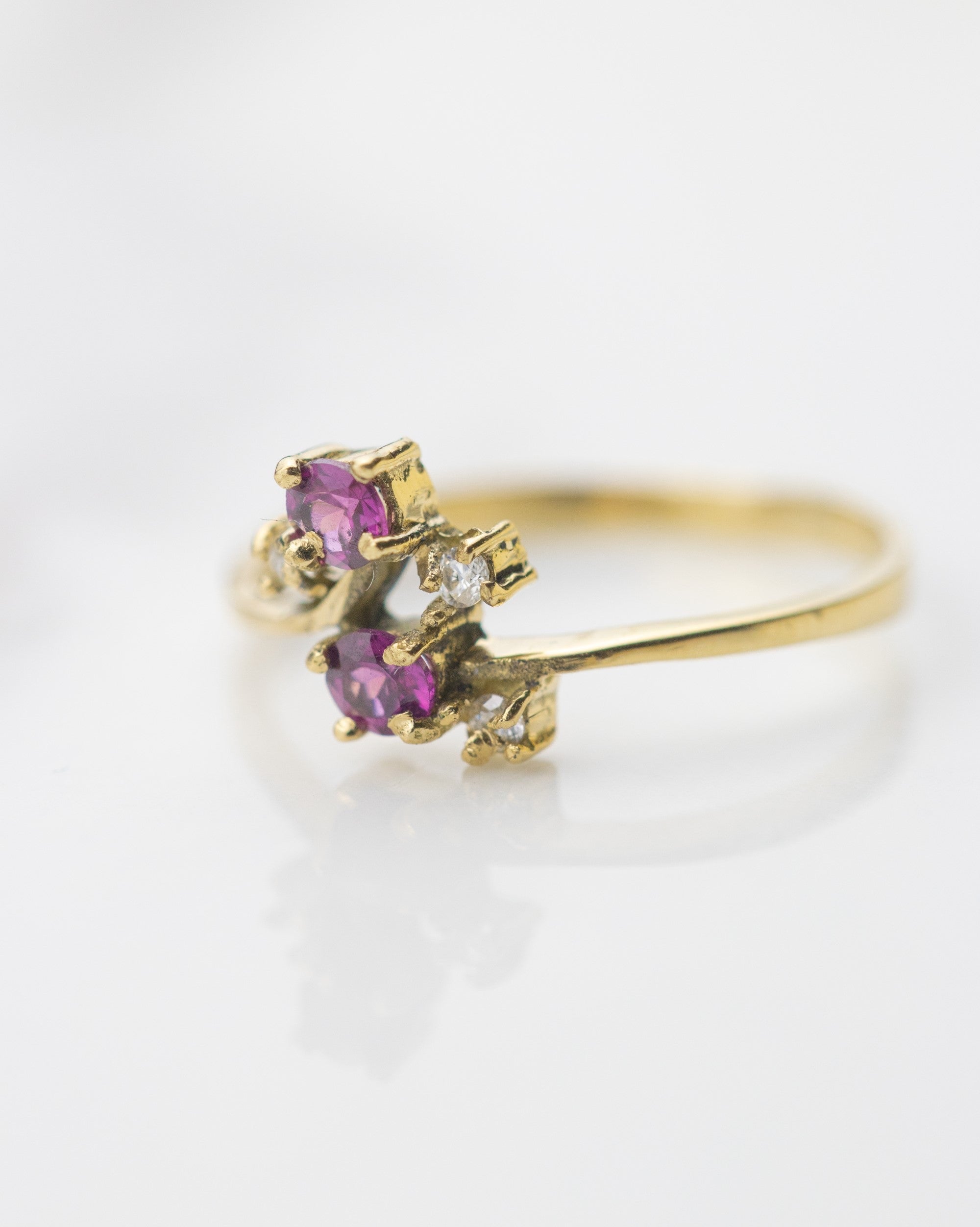 Anillo rodolita y moissanita / TALLA 6 / 2 Rodolitas / 3 Moissanitas / Oro 18 K