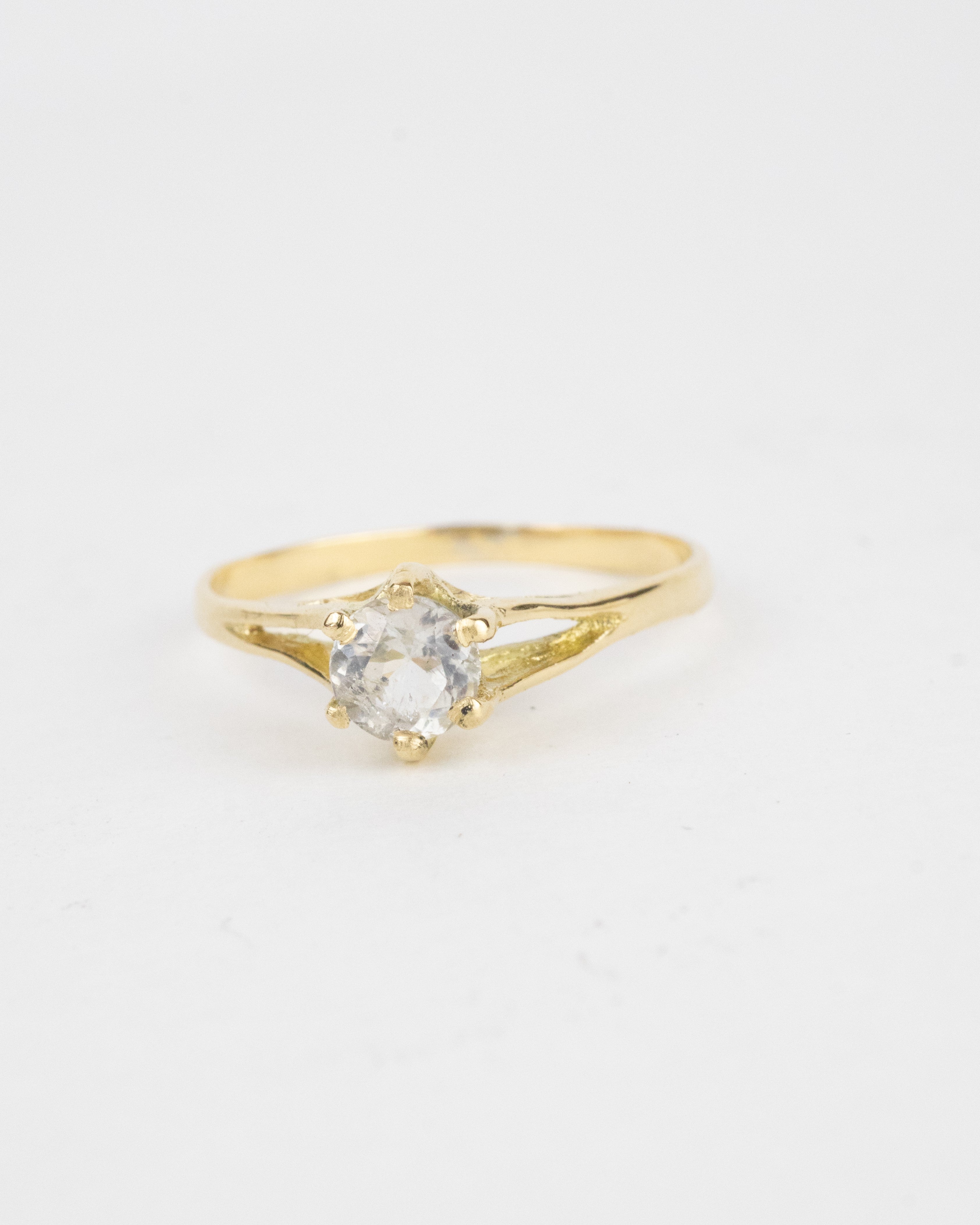 Anillo solitario de topacio / TALLA 5 - 6 / 1 Topacio / Oro 18 K