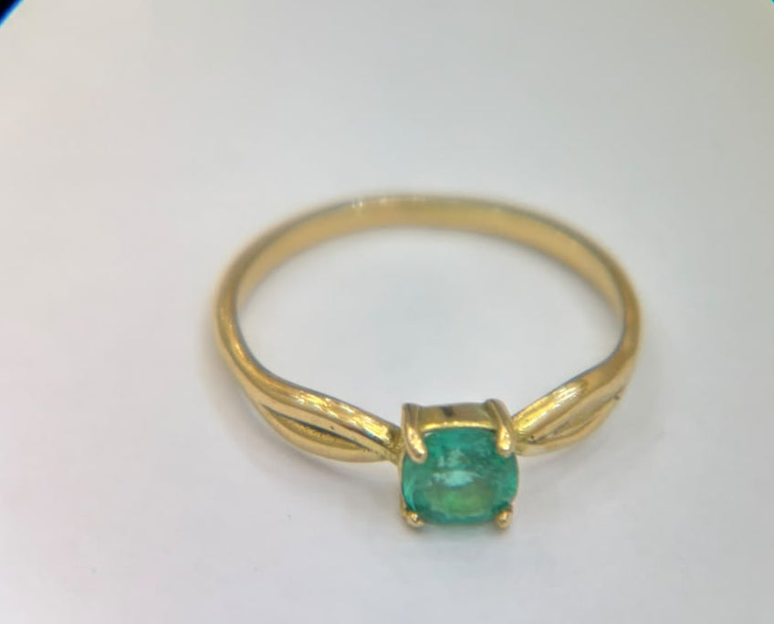 Solitario De Esmeralda